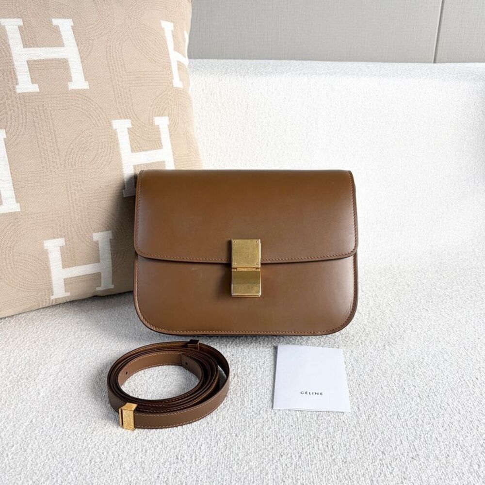 Celine Women Pre-Loved Bag Very Good Condition
